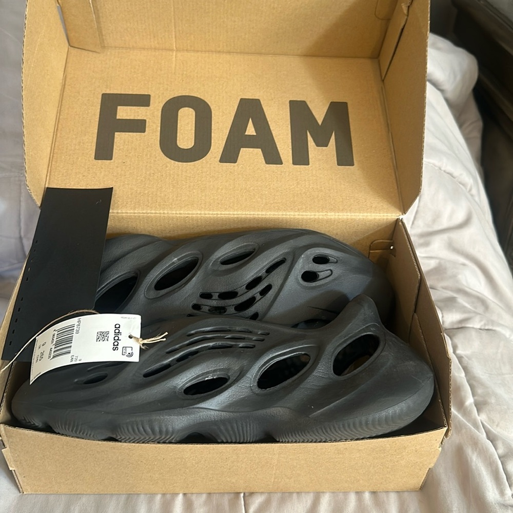 Yeezy Foam RNR